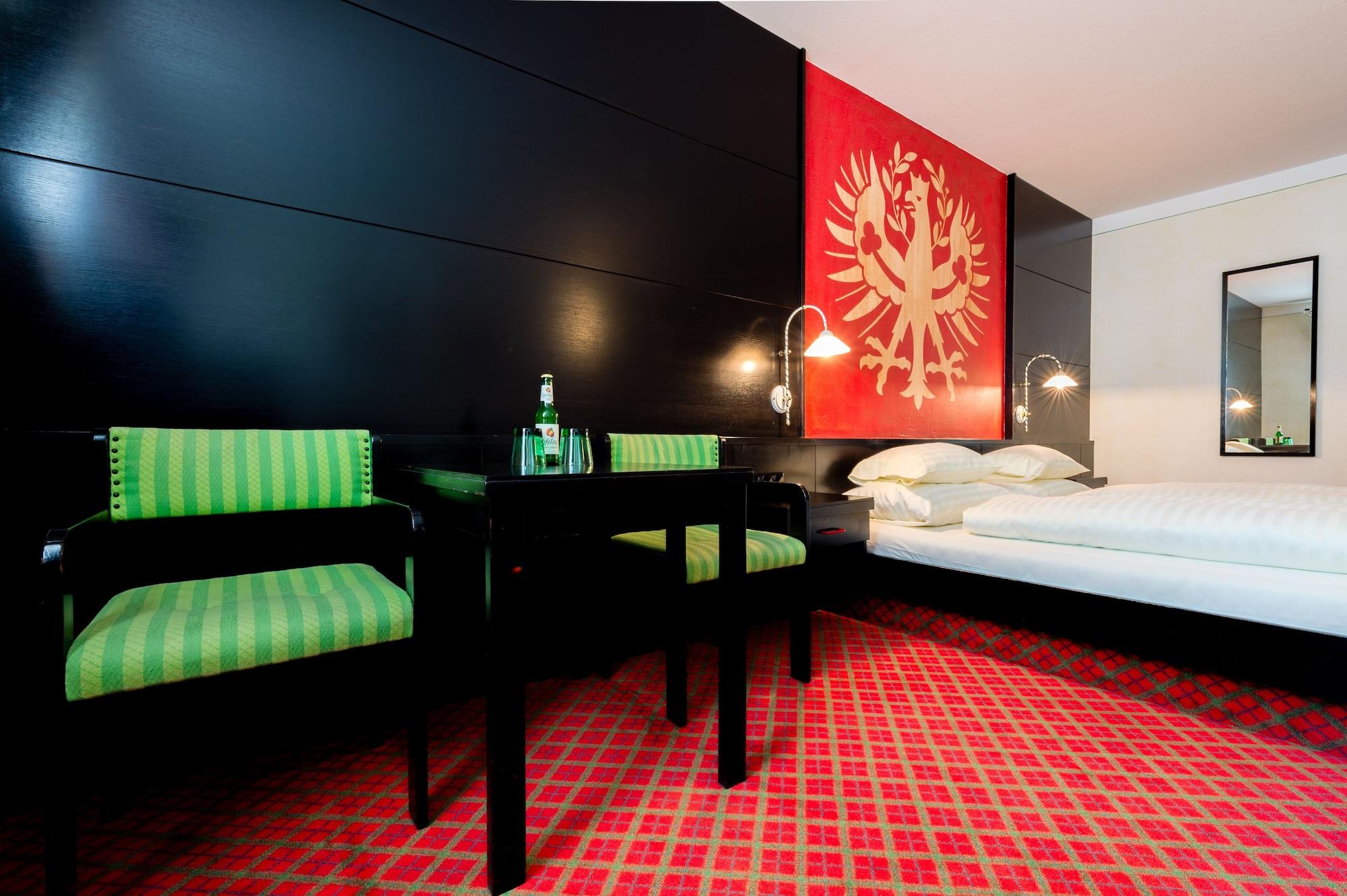 Hotel Schrofenstein