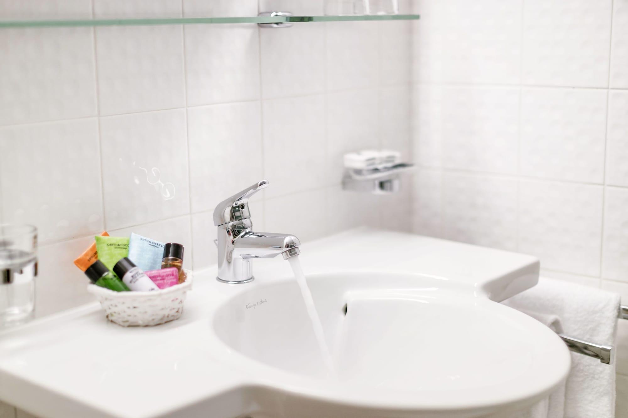 Hotel Schrofenstein 4*