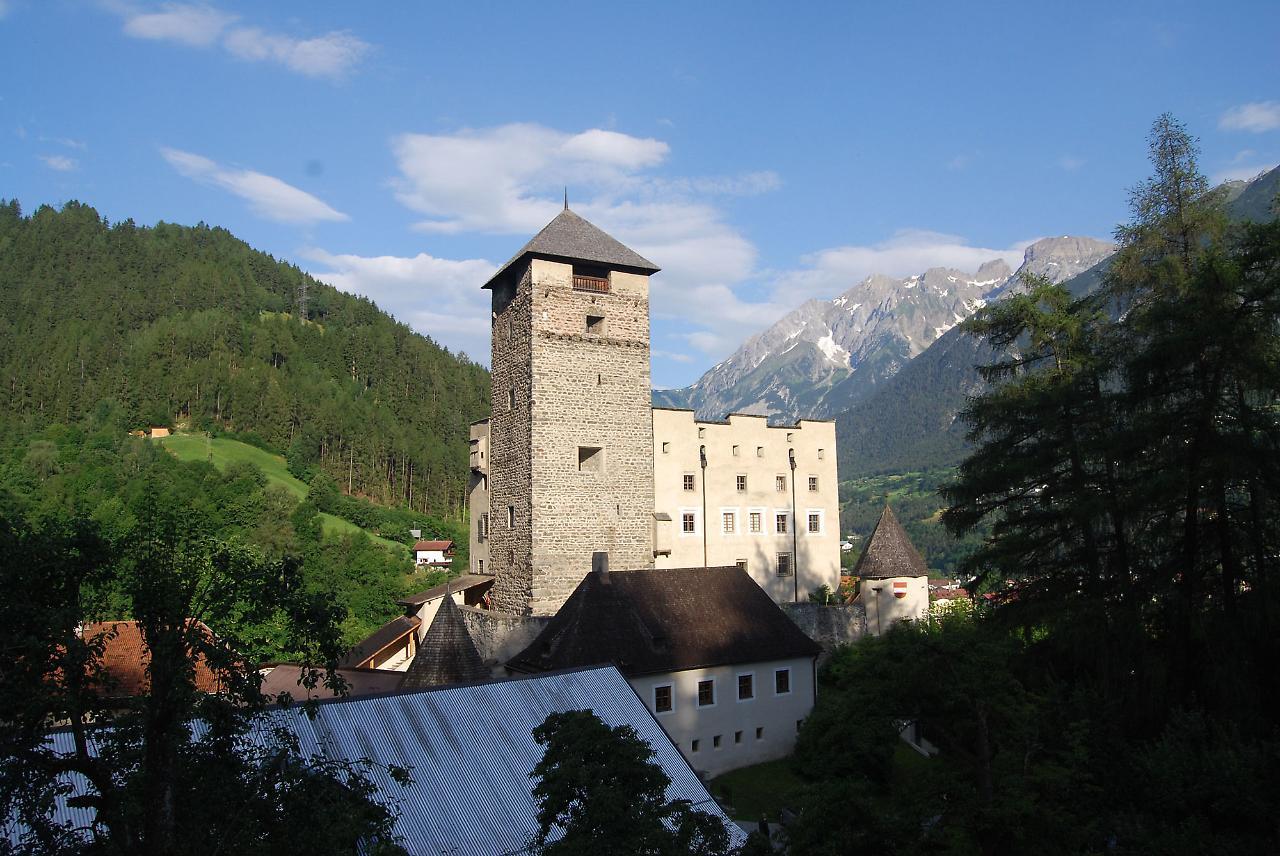 Hotel Schrofenstein Landeck