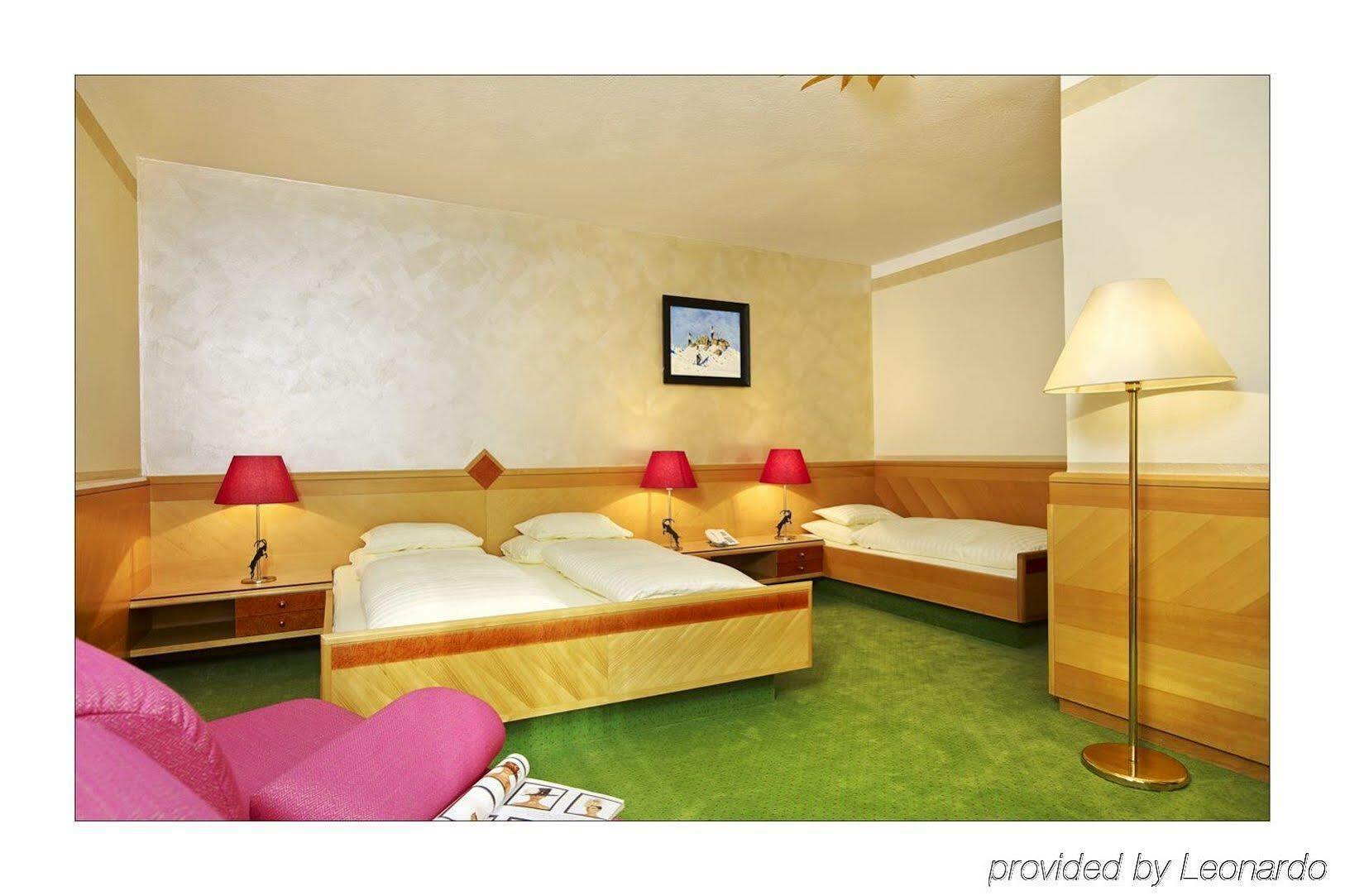Schrofenstein Hotel 4*